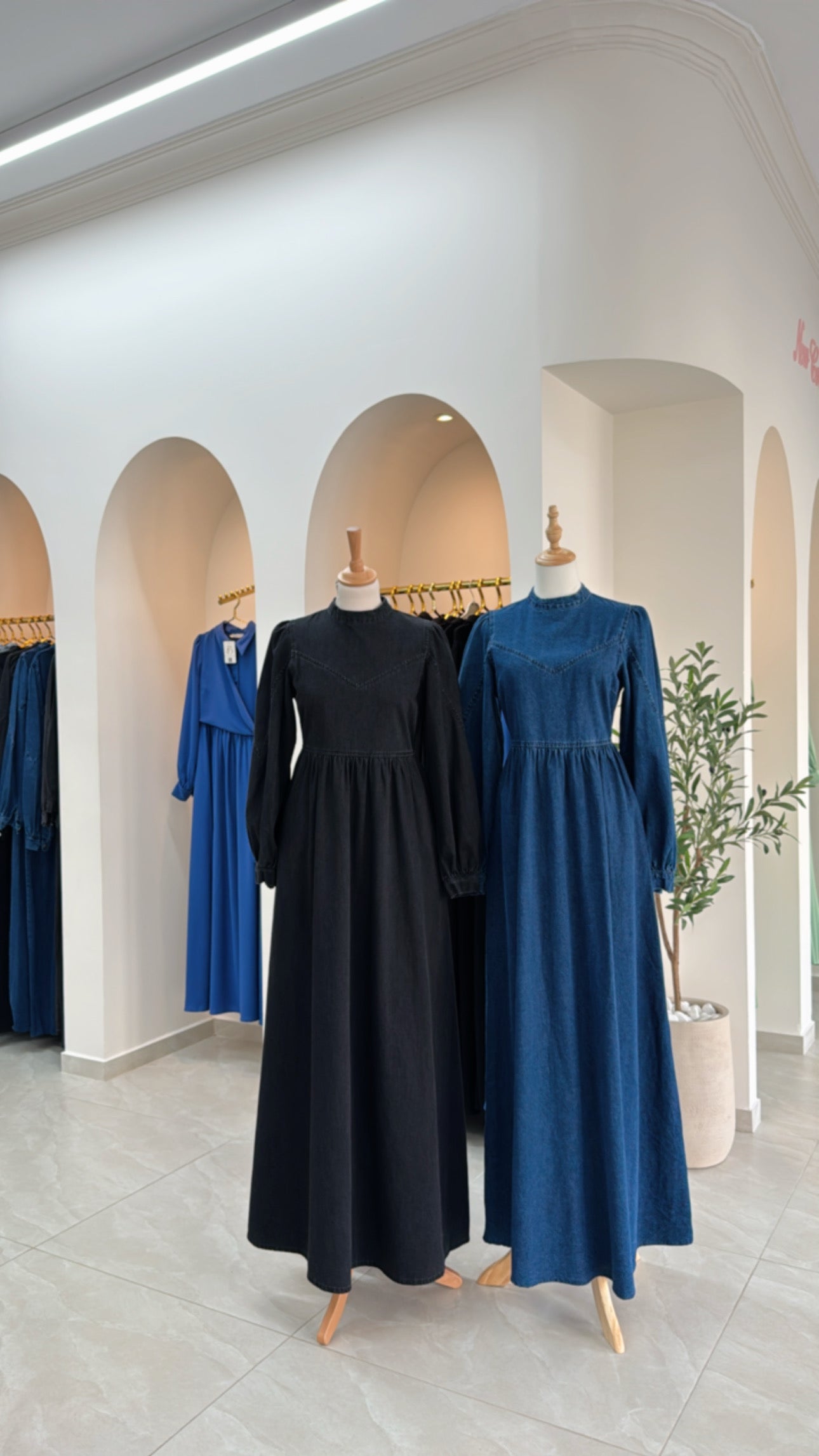 فستان جينز مسلمة - قصته كبيرة